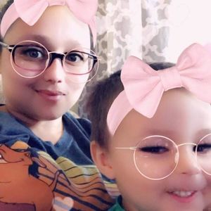 Meet your Posher, Crystal